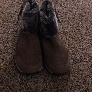 Easy. Spirit winter boots